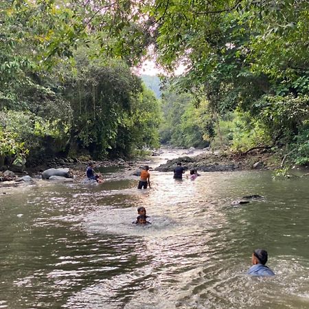 Hakata Lejja Near Natural Hot Spring Batu-Batu المظهر الخارجي الصورة
